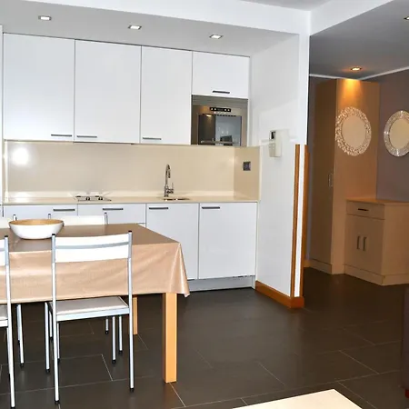 Apts Cueto 3a 2 Adultos 2 Ninos Onís
